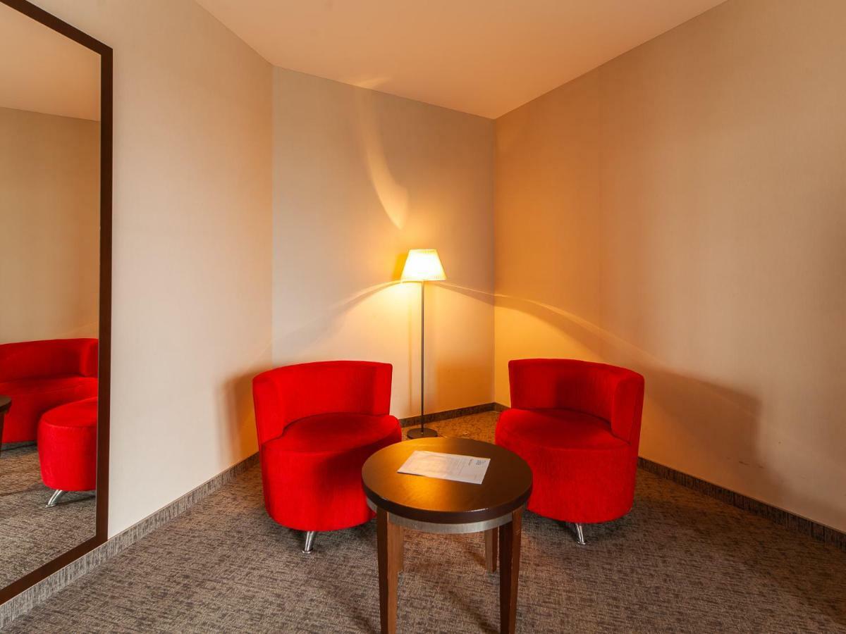 Apartament Hotelowy Delux W Kolobrzegu Ul Kosciuszki 16 Pobyt 7 Nocy 20 Procent Rabatu ,4 Dni 10 Procent Rabatu Eksteriør billede
